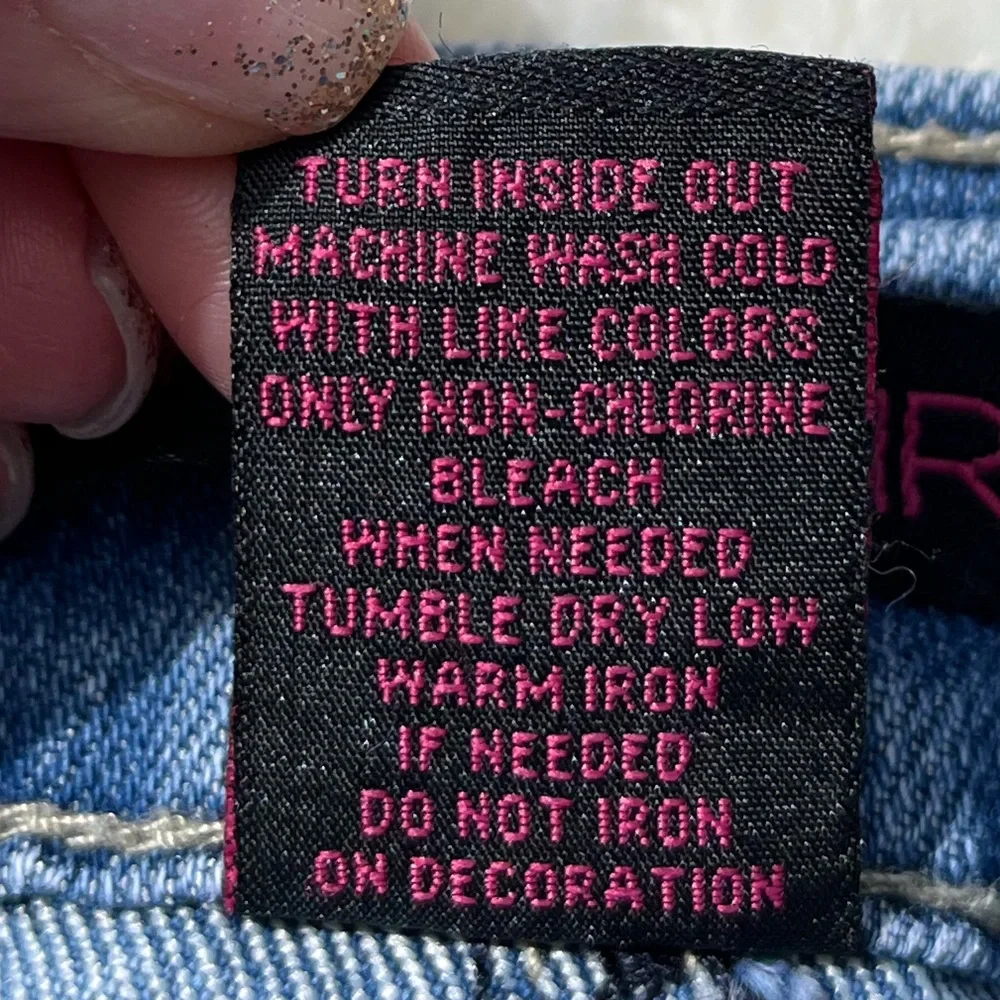 Flashy Material Girl Jean Shorts 🖤 - Picture 7 of 9
